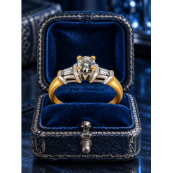 Pre Owned 18ct Diamond Solitaire ZC245